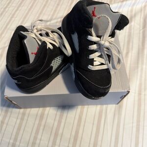 Jordan Kids Black and Gray Sneakers